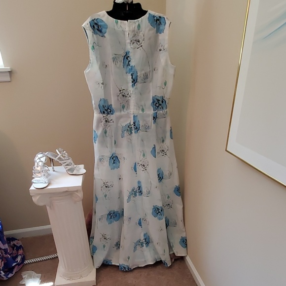 Blue Flower Custom Made Dress - Picture 5 of 8